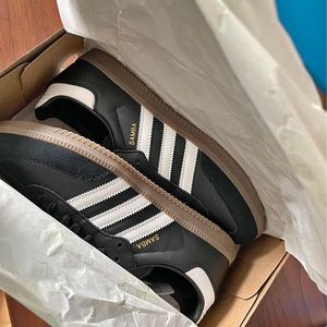 Adidas samba men’s size 9